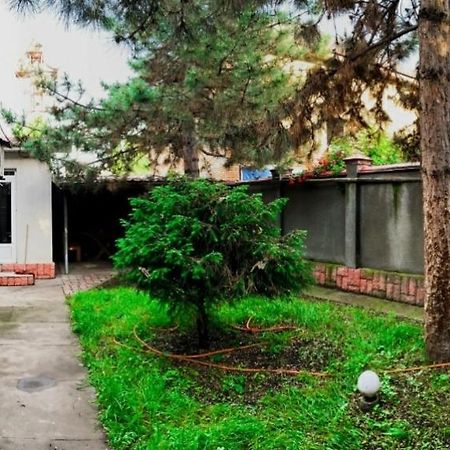 Ala-Bel Guesthouseビシュケク エクステリア 写真
