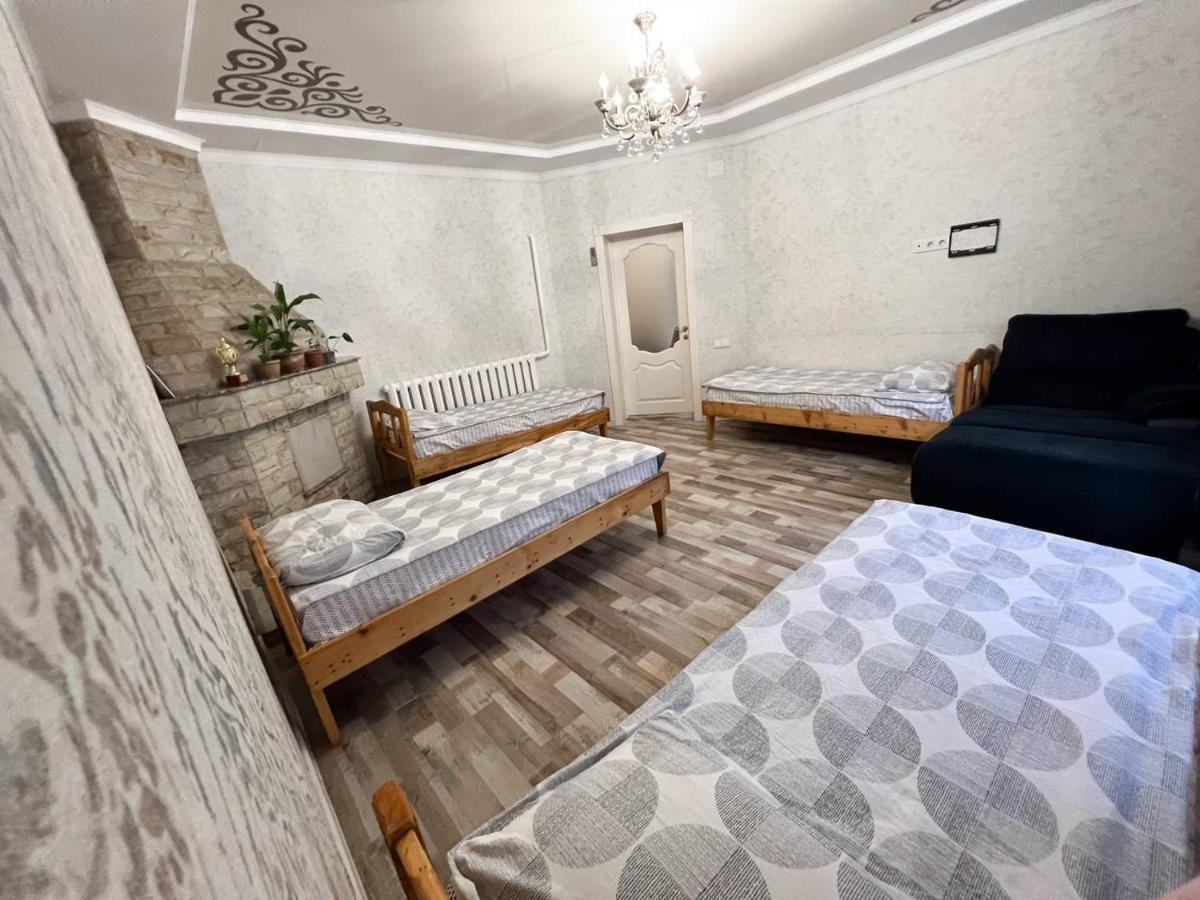 Ala-Bel Guesthouseビシュケク エクステリア 写真